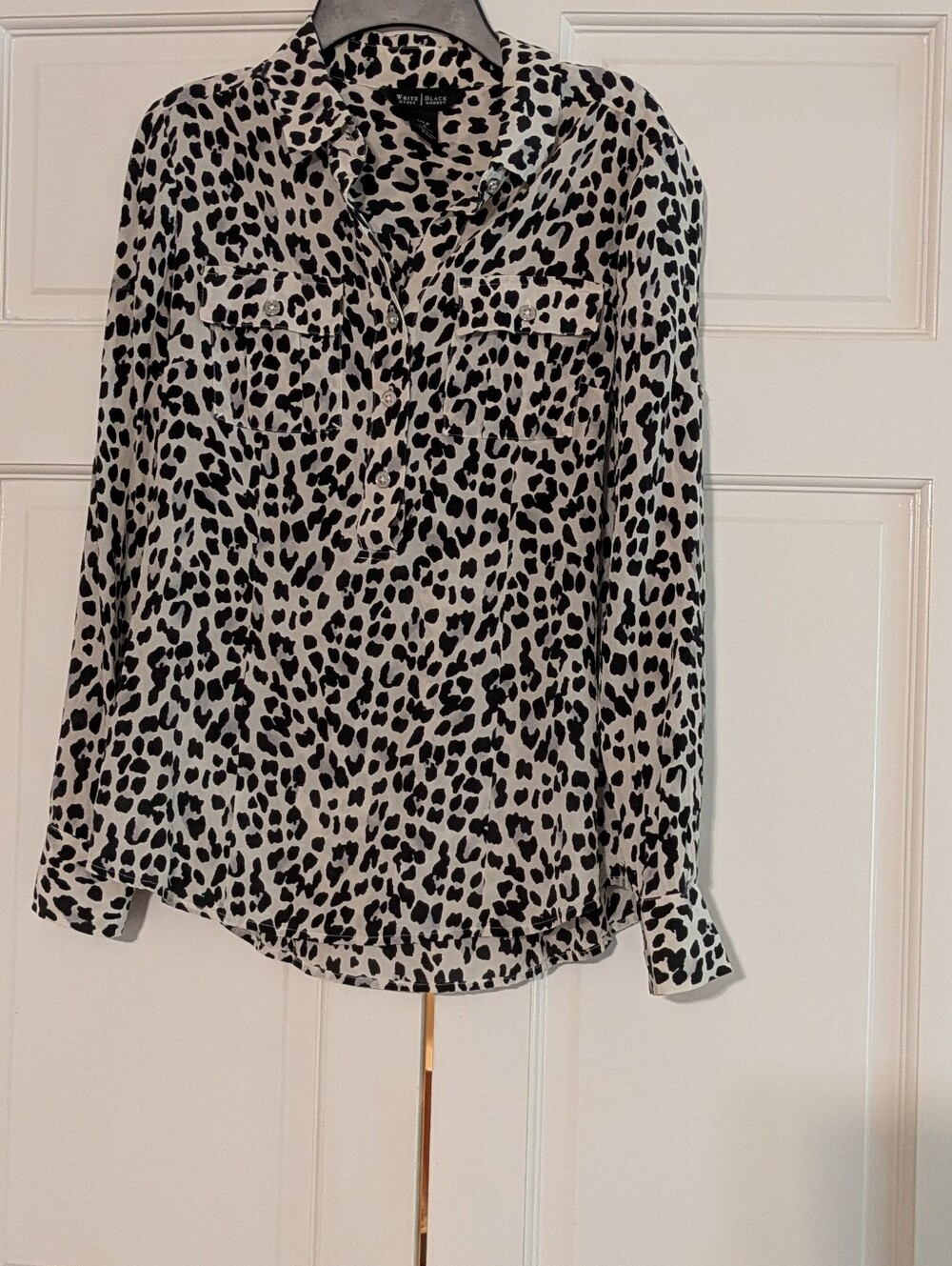 ​White House Black Market 100% Silk Leopard Print Button Down Blouse - Size 0